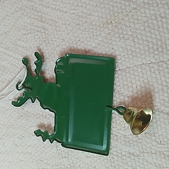 Hiboom Metal Christmas Ornament Reindeer Handpainted w Nylon String & Bell - Picture 4 of 4